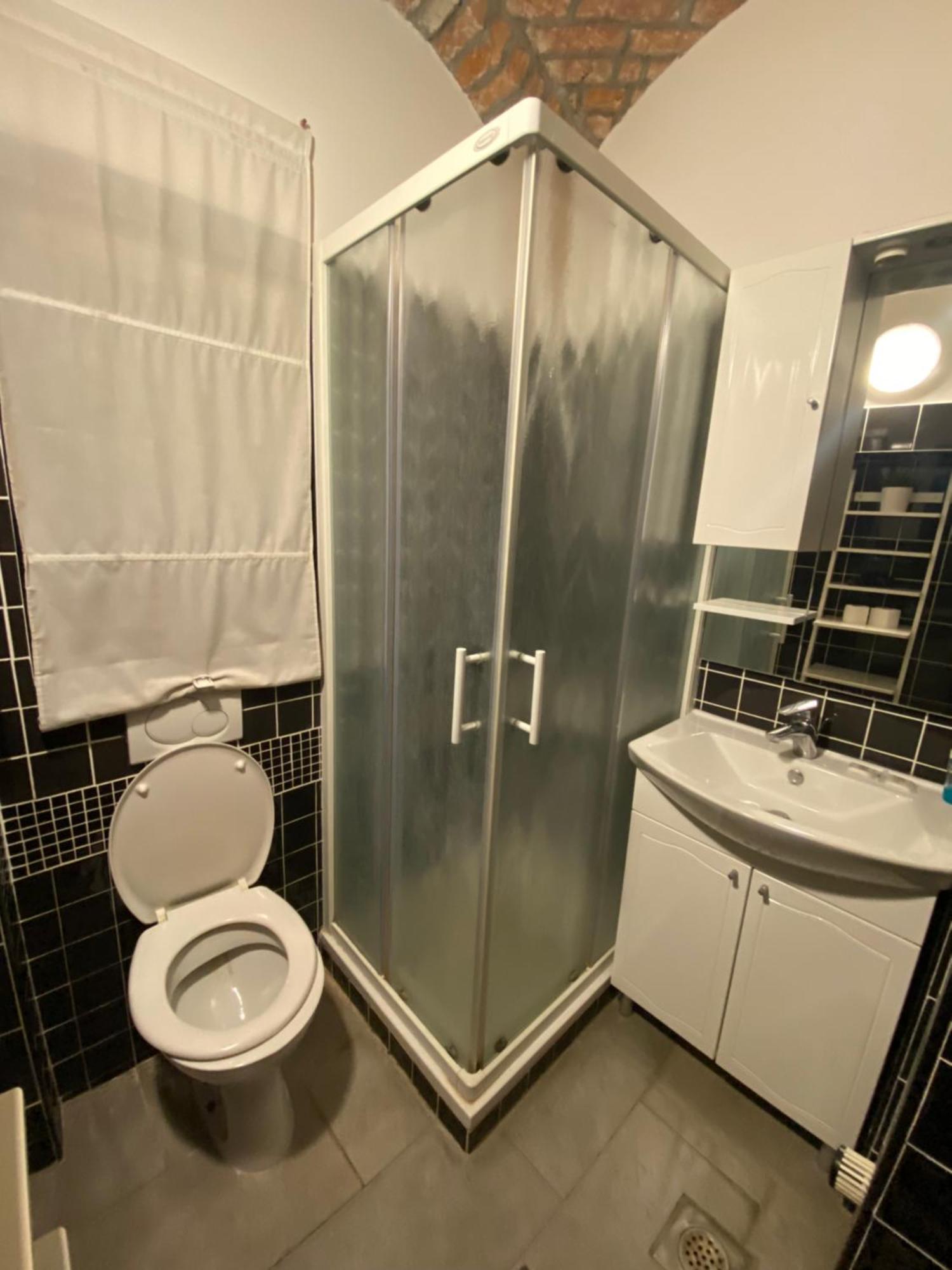 Nokturno Accomodation 萨格勒布 外观 照片