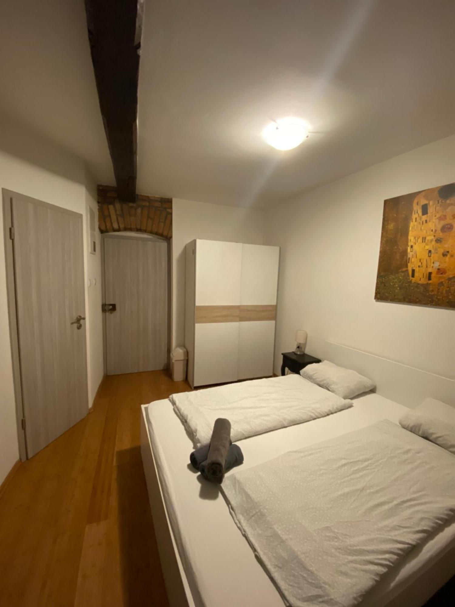 Nokturno Accomodation 萨格勒布 外观 照片