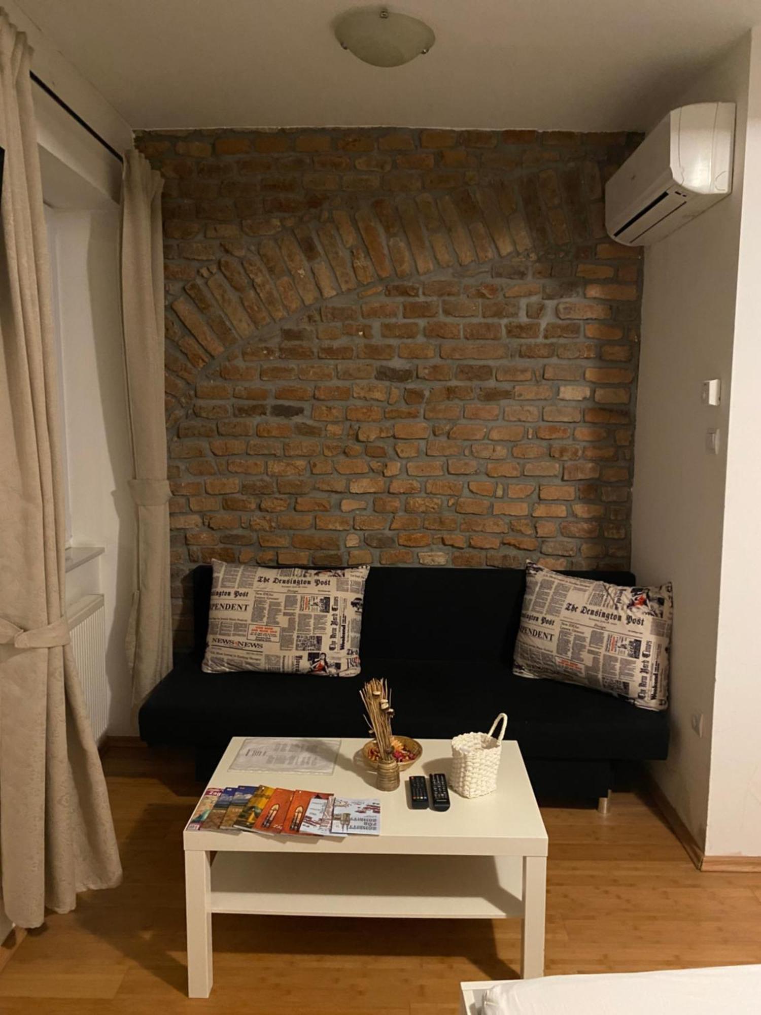 Nokturno Accomodation 萨格勒布 外观 照片